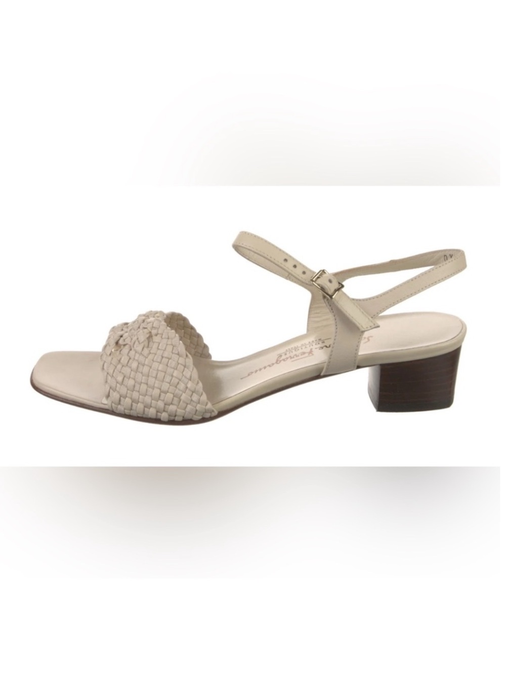 SALVATORE FERRAGAMO Boutique Sz 11 B Cream Braided Leather Sandals